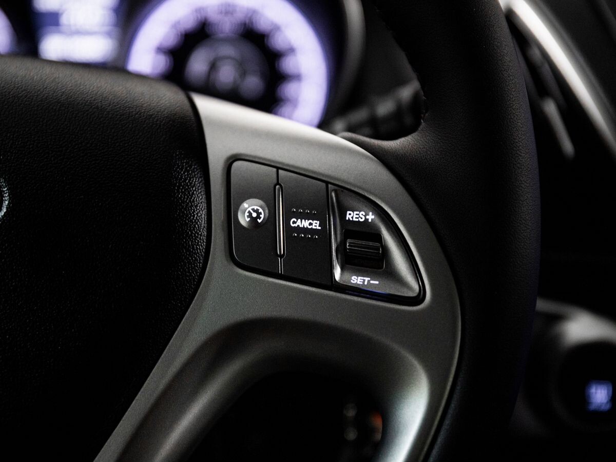 Hyundai ix35 2012 - фото автомобиля