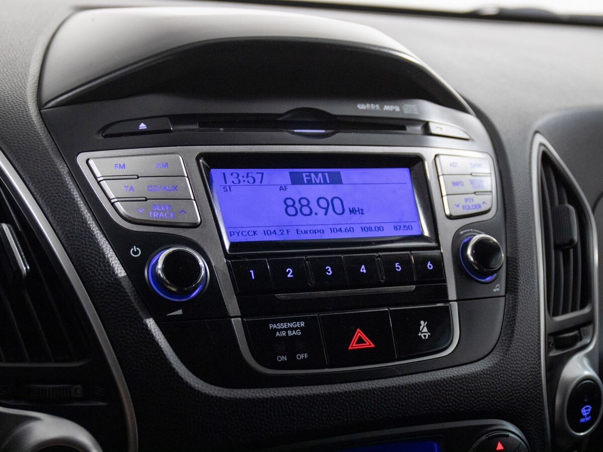 Hyundai ix35 2012 - фото автомобиля