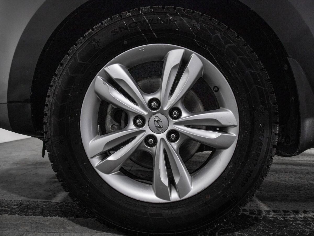 Hyundai ix35 2012 - фото автомобиля