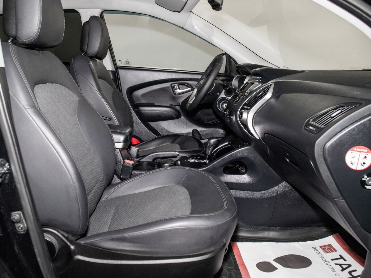 Hyundai ix35 2012 - фото автомобиля
