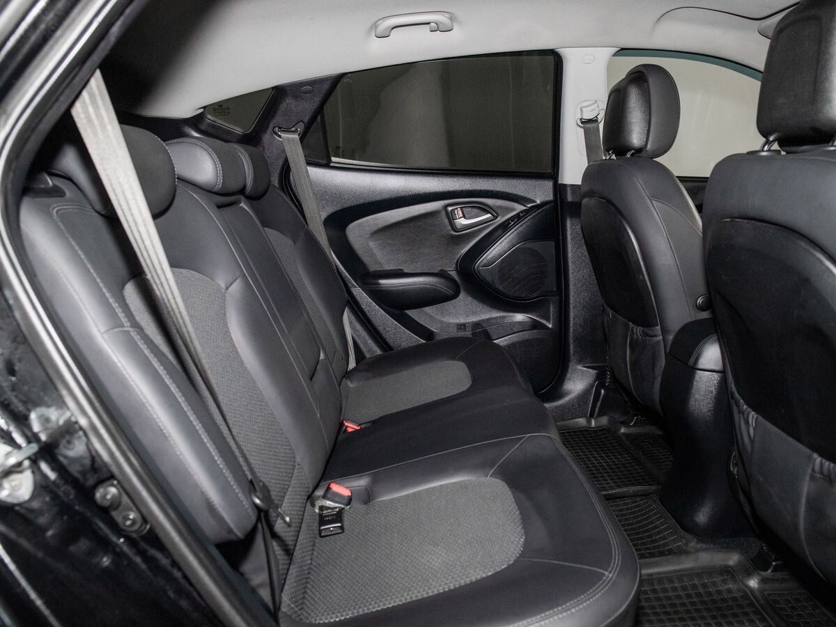 Hyundai ix35 2012 - фото автомобиля