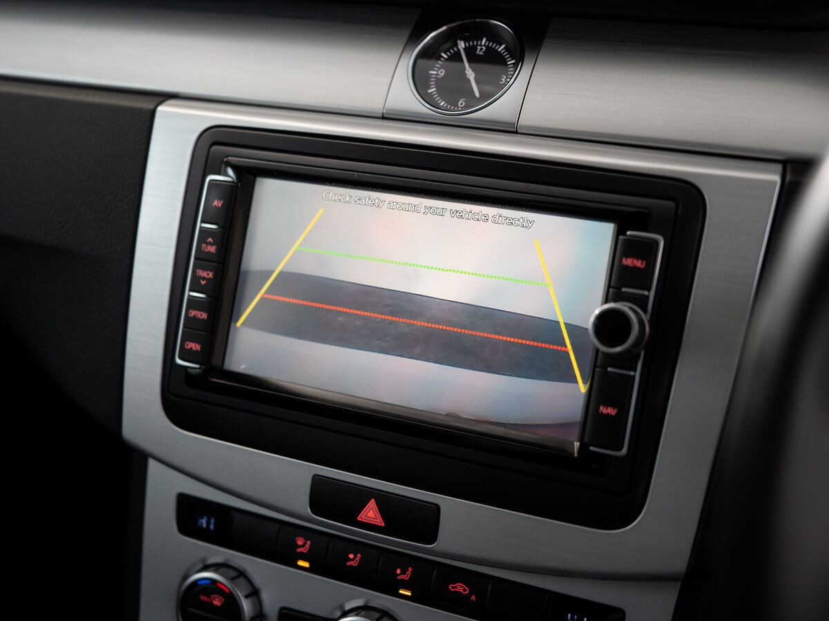 Volkswagen Passat 2014 - фото автомобиля