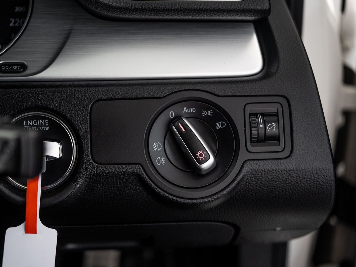 Volkswagen Passat 2014 - фото автомобиля