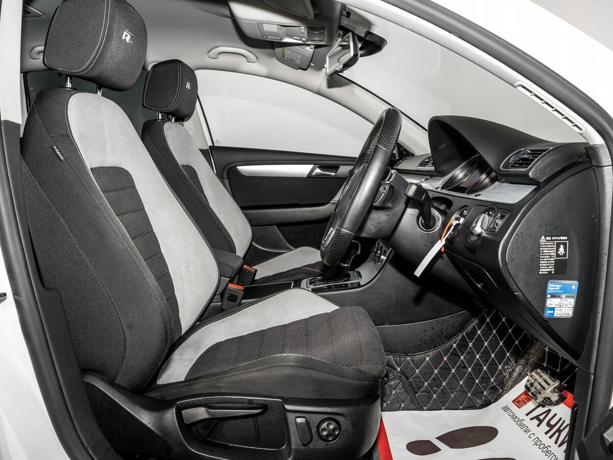 Volkswagen Passat 2014 - фото автомобиля