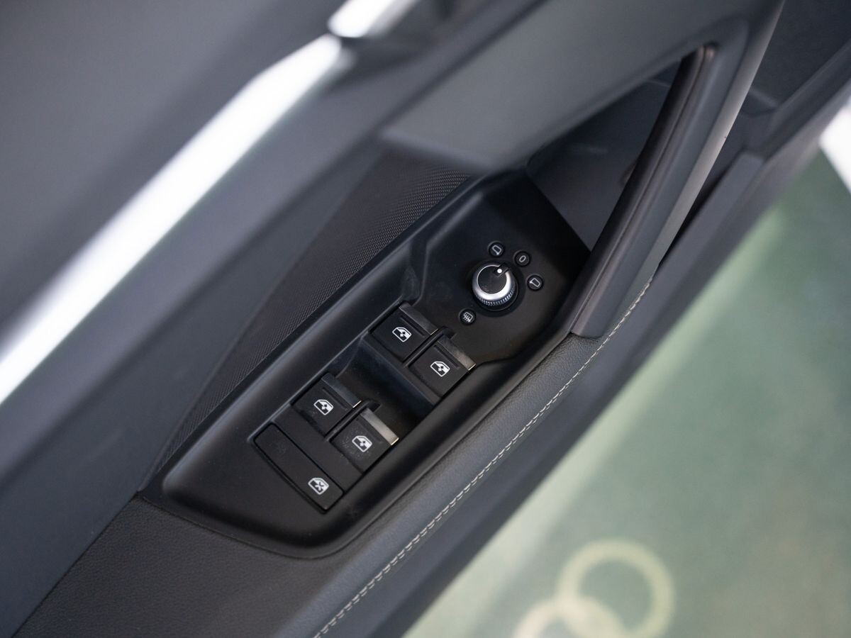 Audi A3 2021 - фото автомобиля