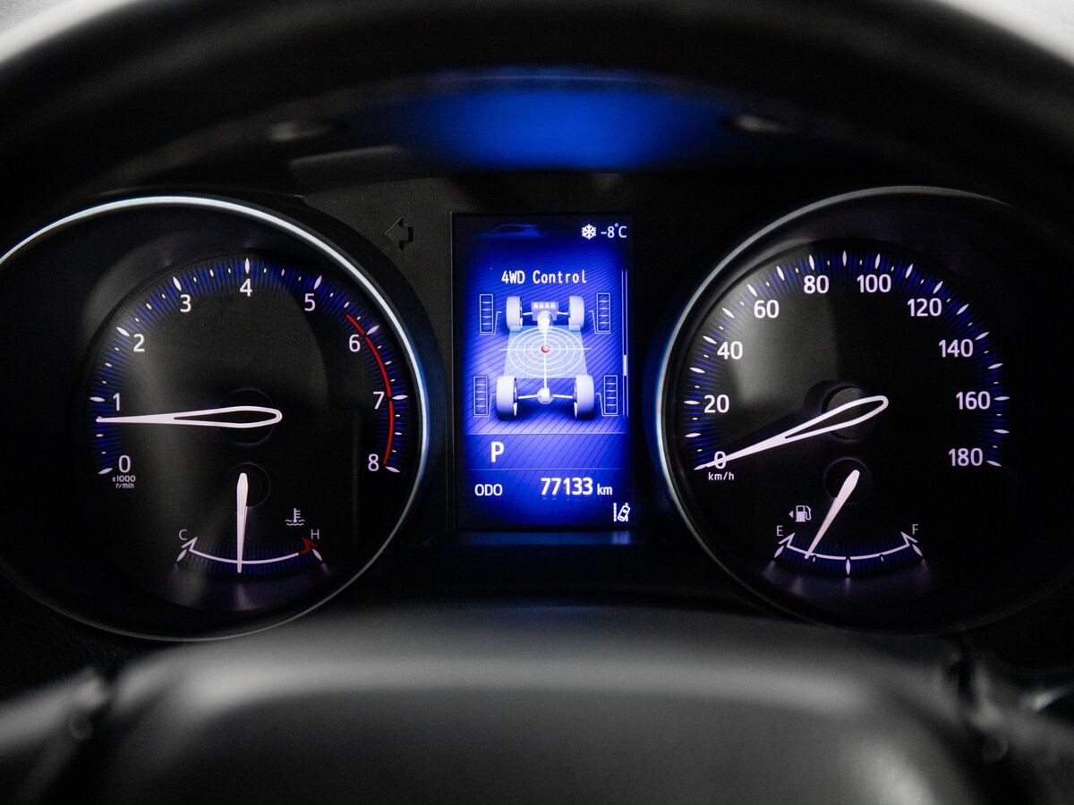 Toyota C-HR 2017 - фото автомобиля