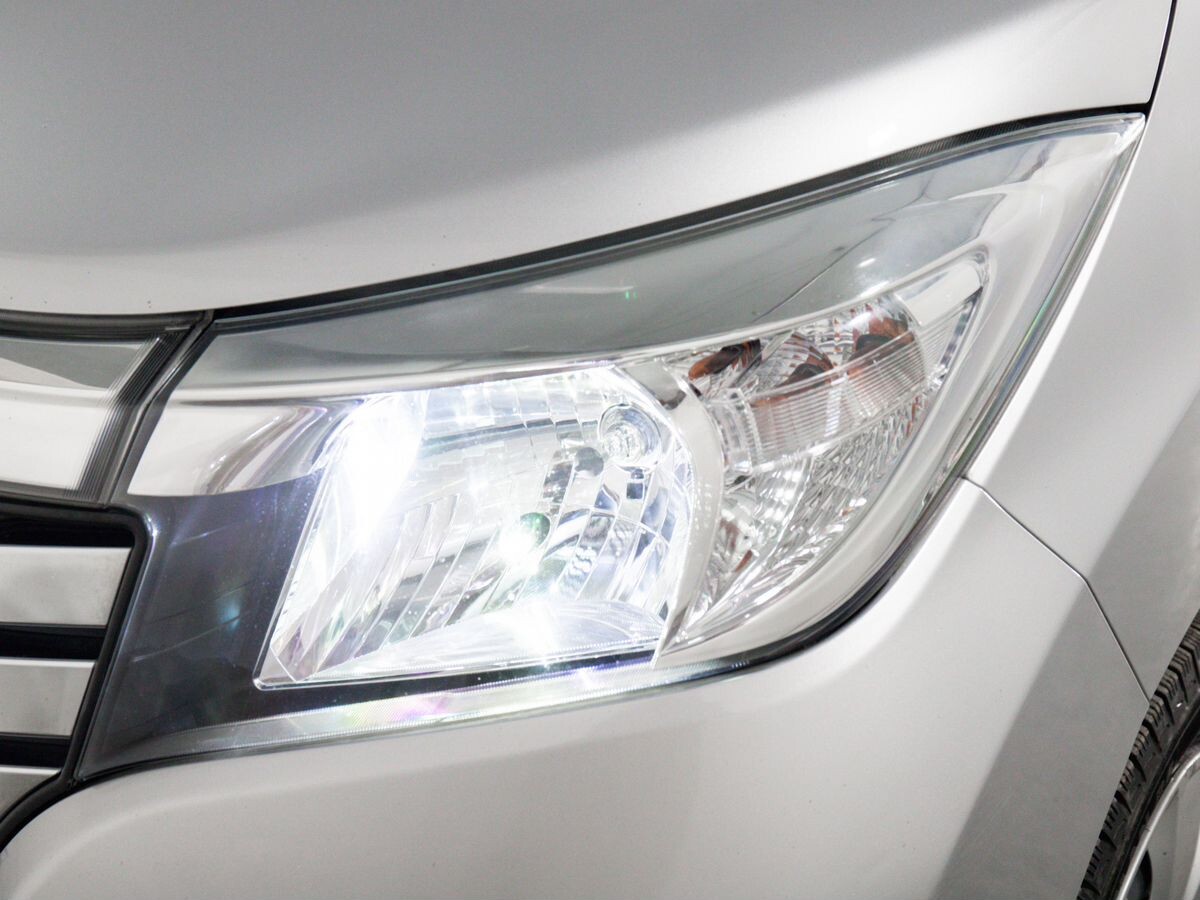 Suzuki Solio 2018 - фото автомобиля