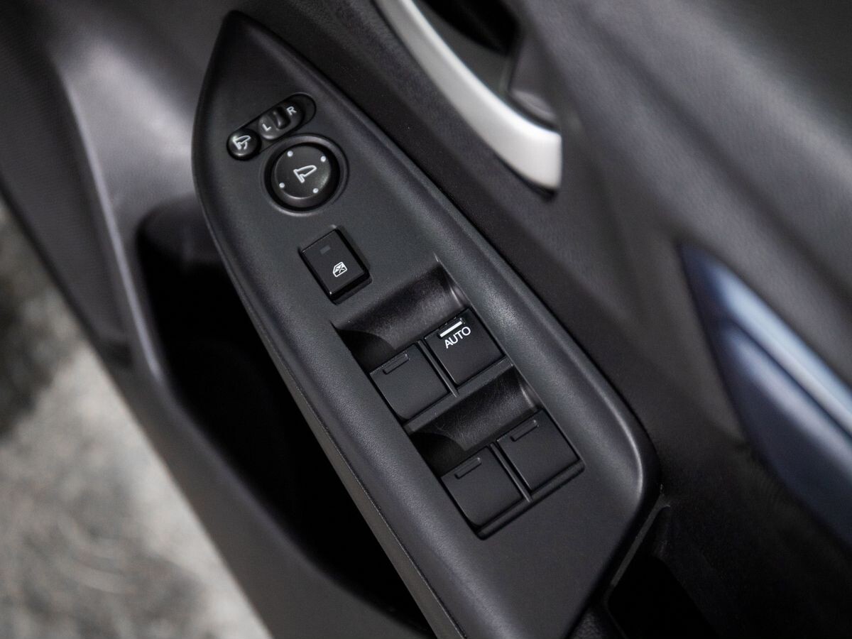 Honda Shuttle 2018 - фото автомобиля