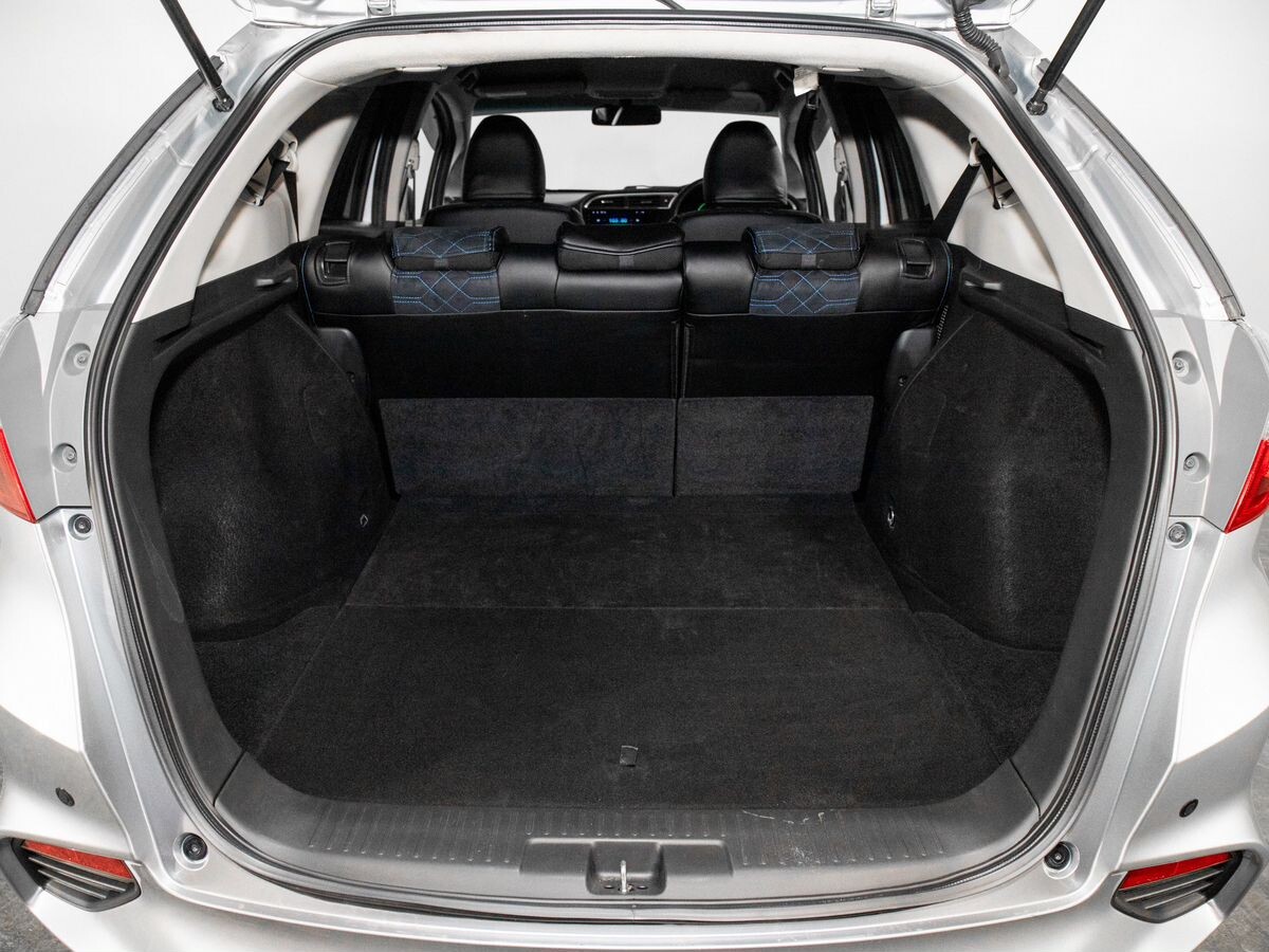 Honda Shuttle 2018 - фото автомобиля