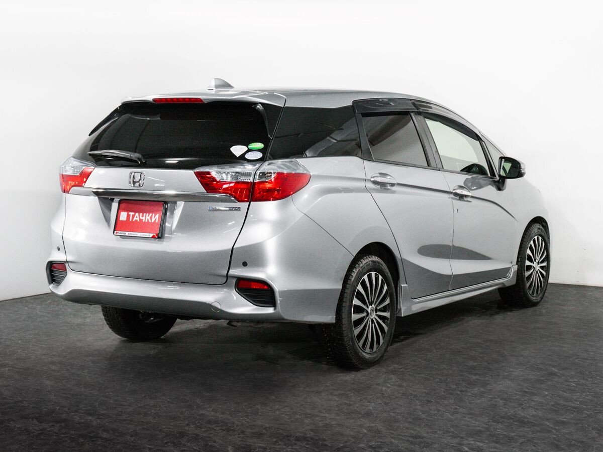 Honda Shuttle 2018 - фото автомобиля