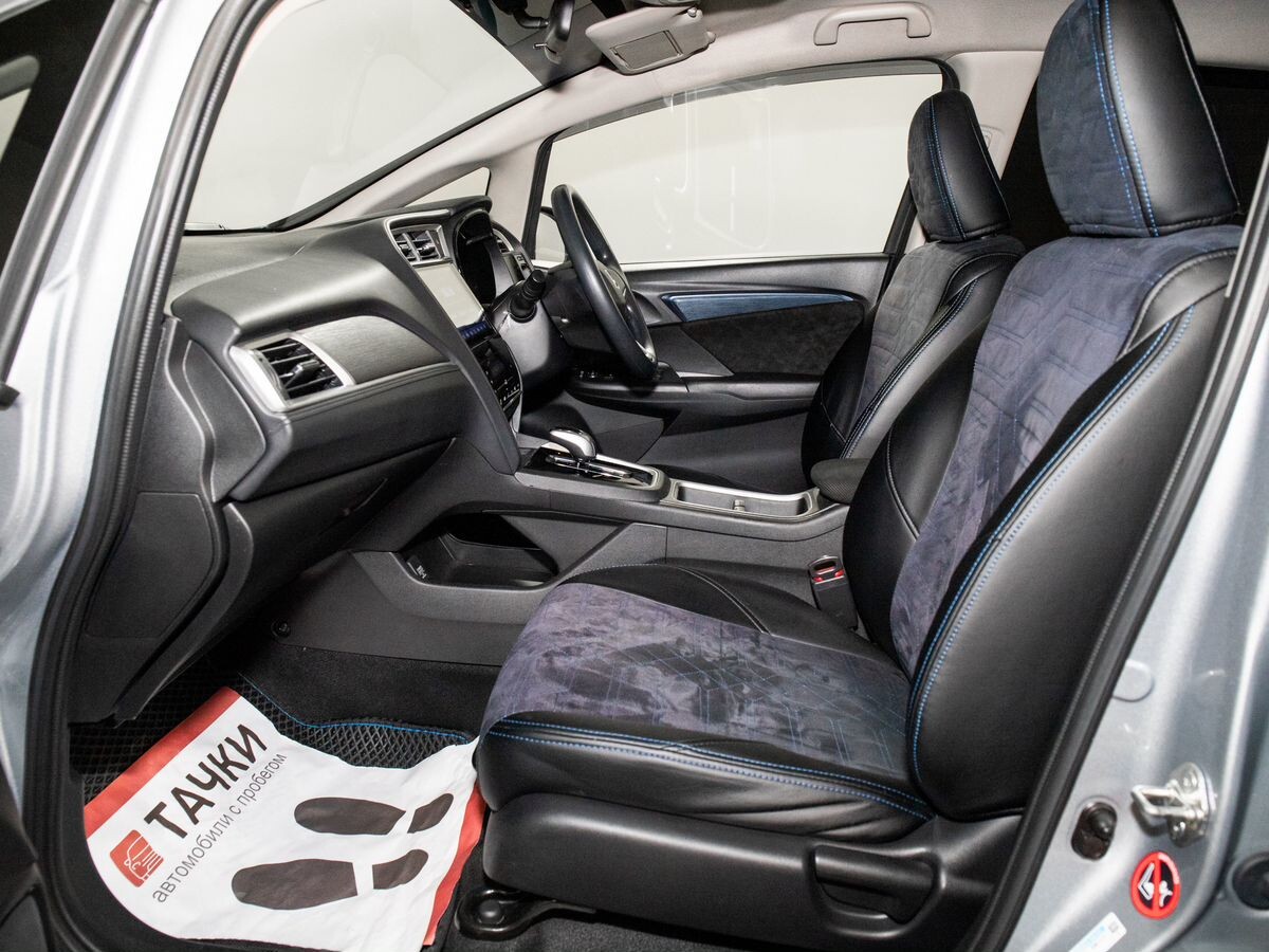 Honda Shuttle 2018 - фото автомобиля