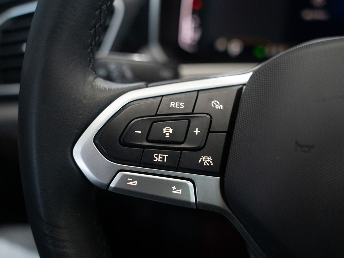 Volkswagen Tayron 2022 - фото автомобиля