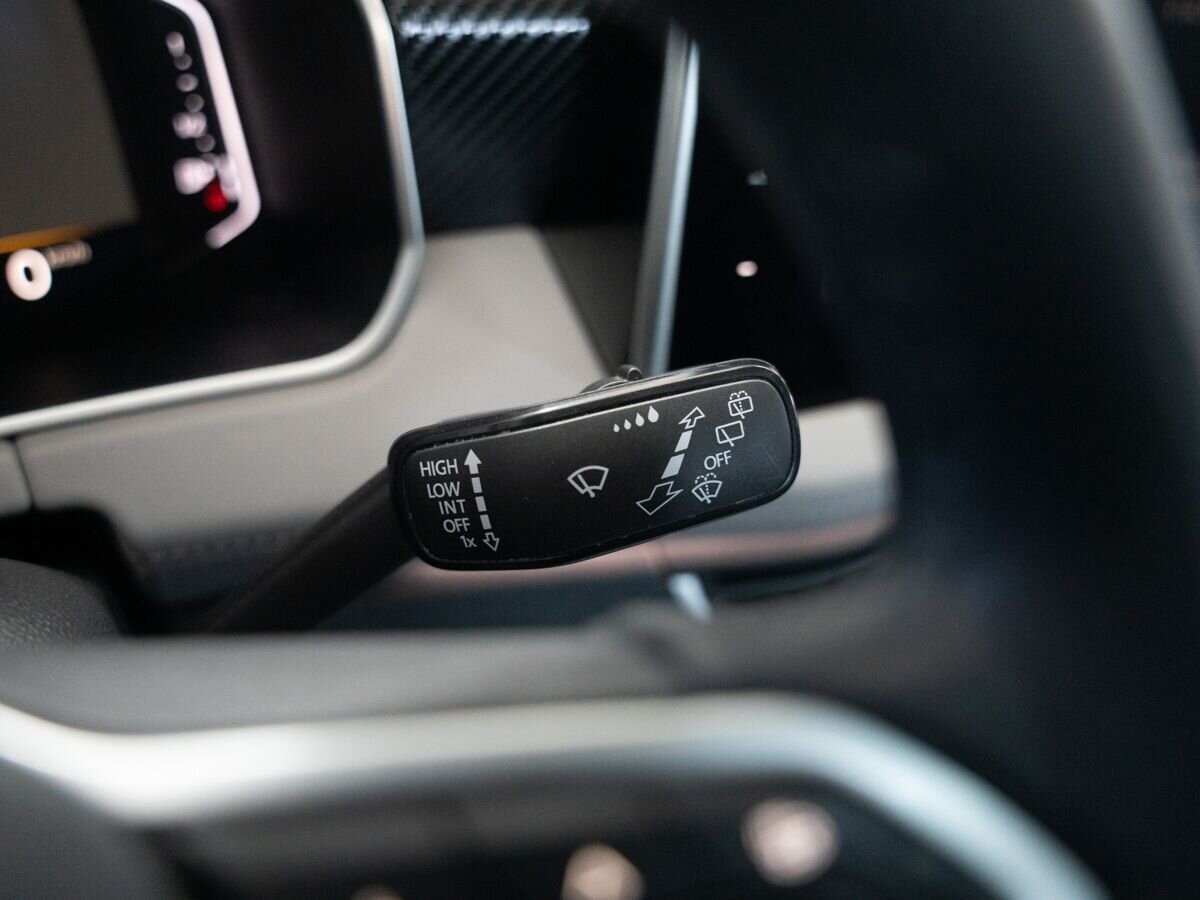 Volkswagen Tayron 2022 - фото автомобиля