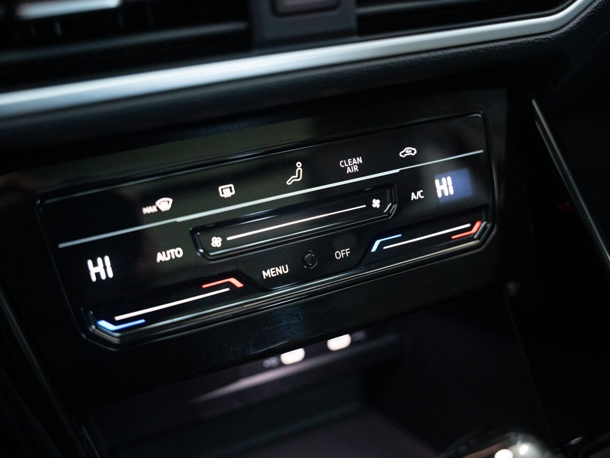 Volkswagen Tayron 2022 - фото автомобиля