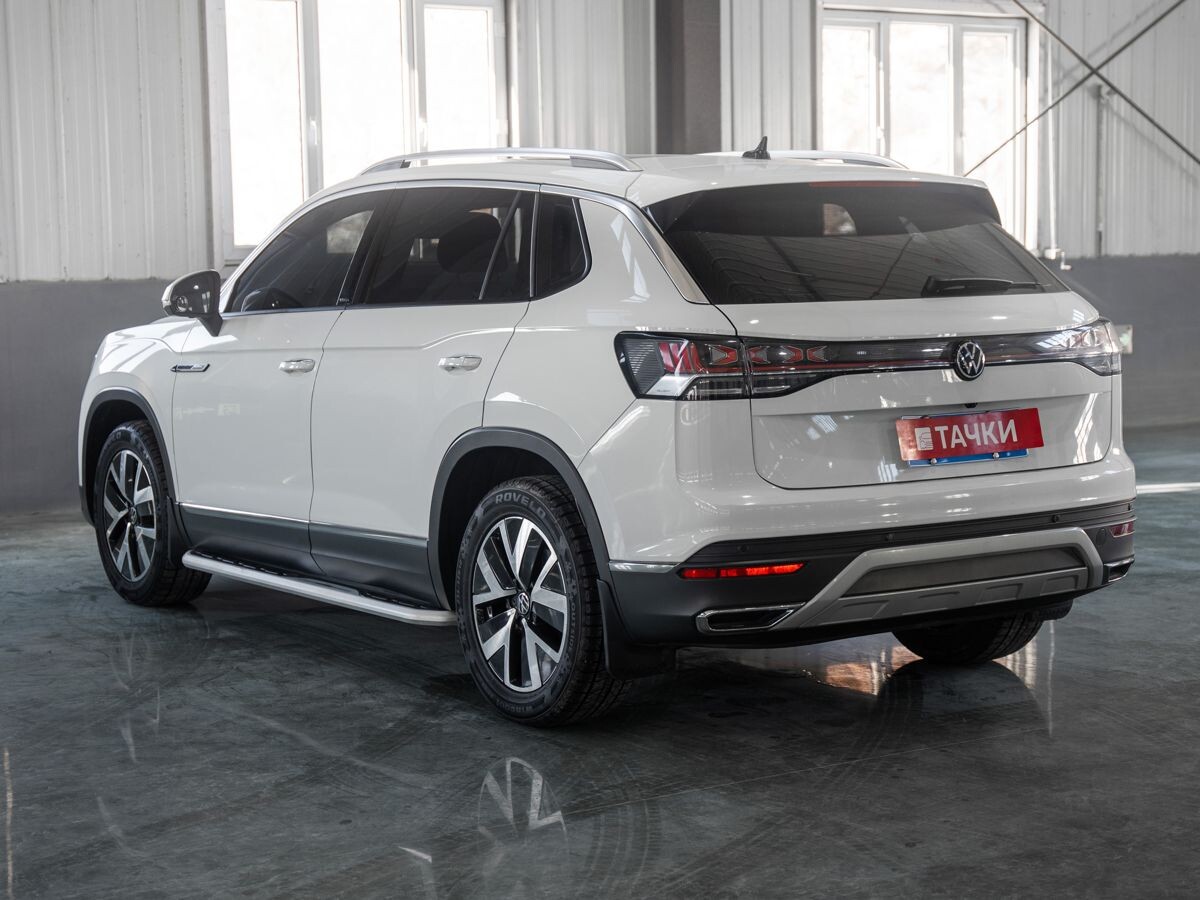 Volkswagen Tayron 2022 - фото автомобиля