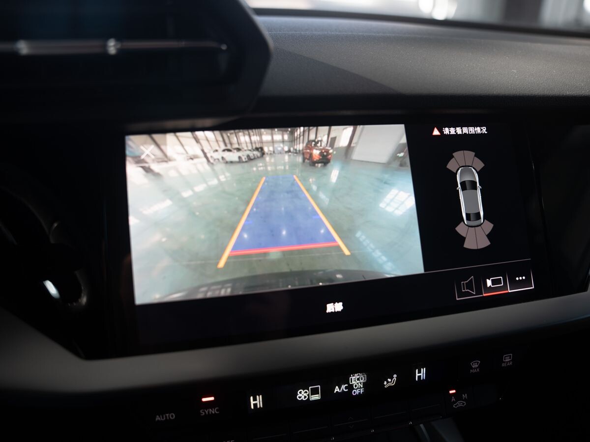 Audi A3 2021 - фото автомобиля