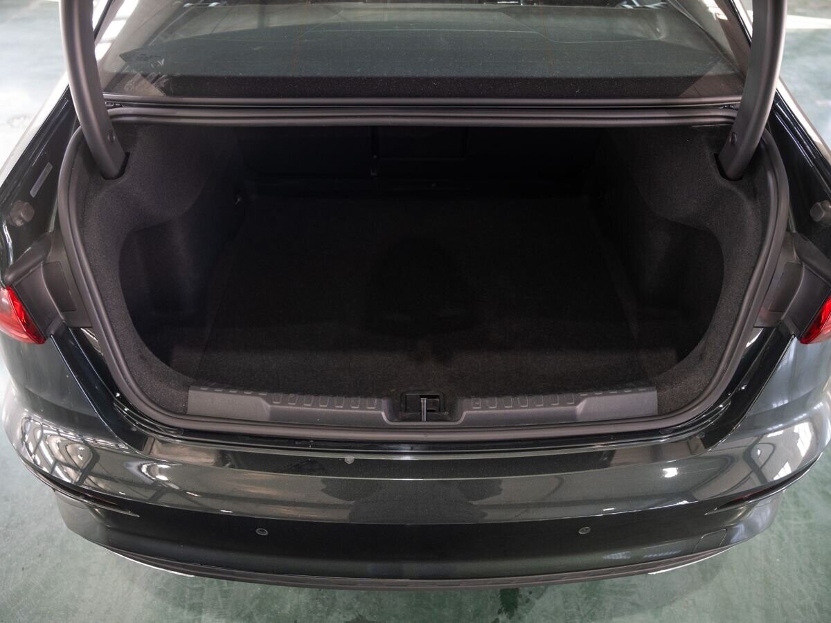 Audi A3 2021 - фото автомобиля