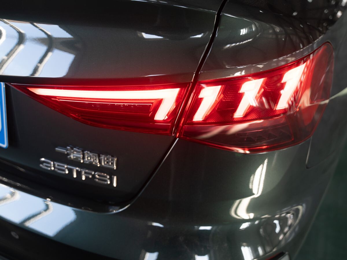 Audi A3 2021 - фото автомобиля