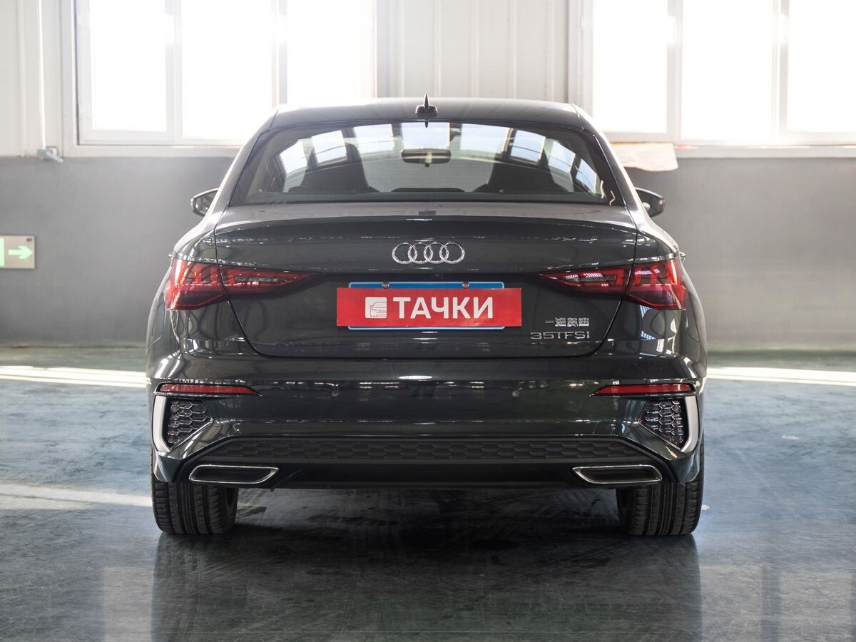 Audi A3 2021 - фото автомобиля