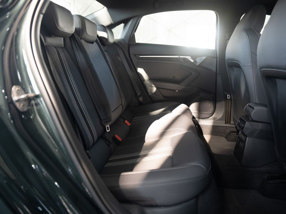 Audi A3 2021 - фото автомобиля