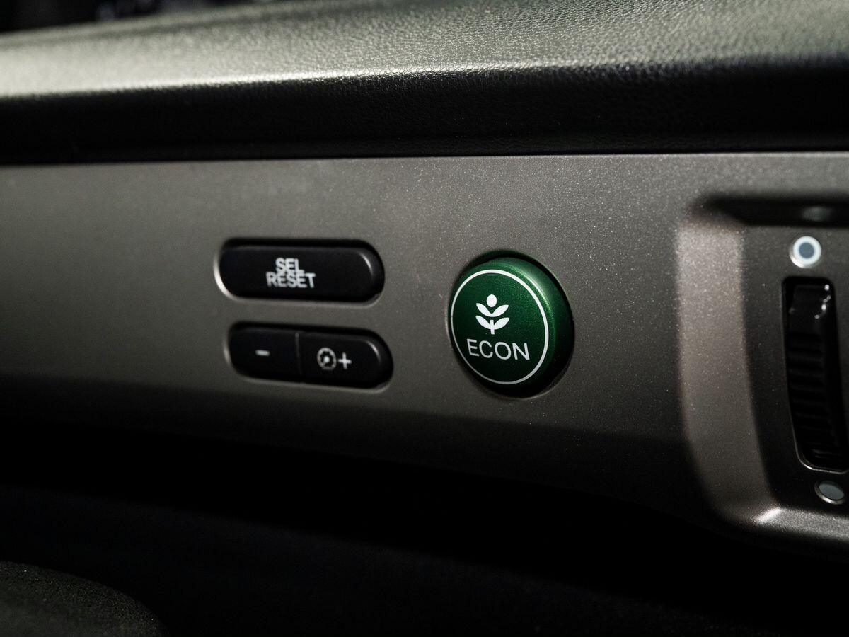 Honda Freed 2011 - фото автомобиля