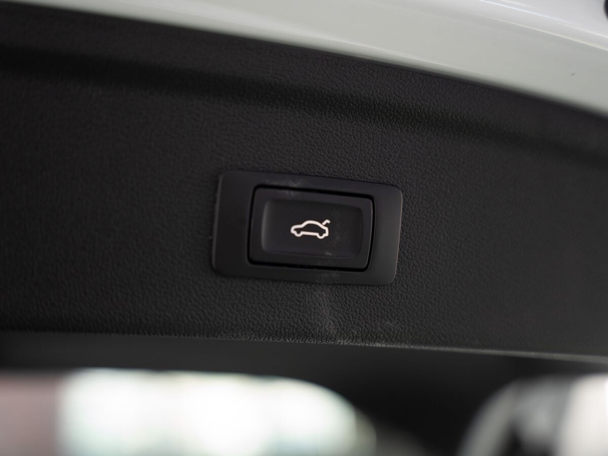 Audi A3 2022 - фото автомобиля