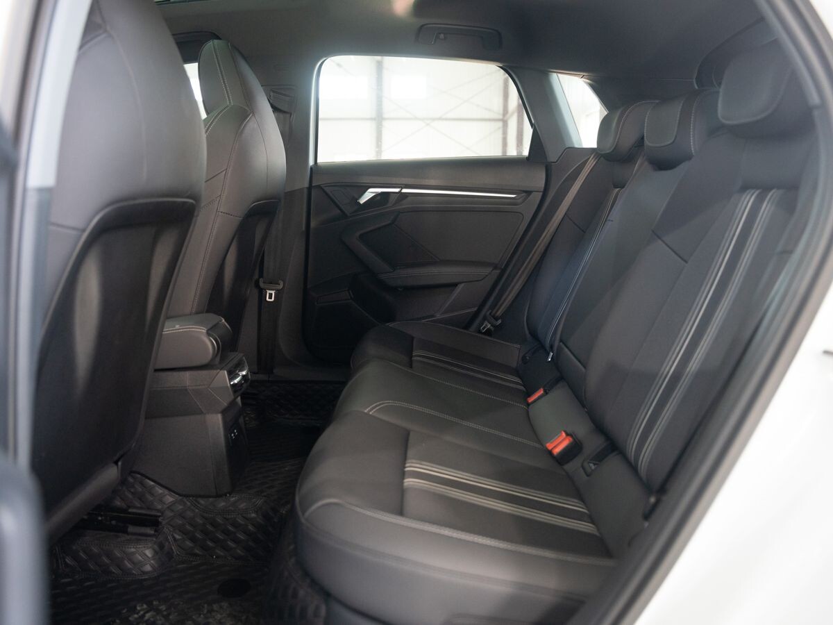 Audi A3 2022 - фото автомобиля