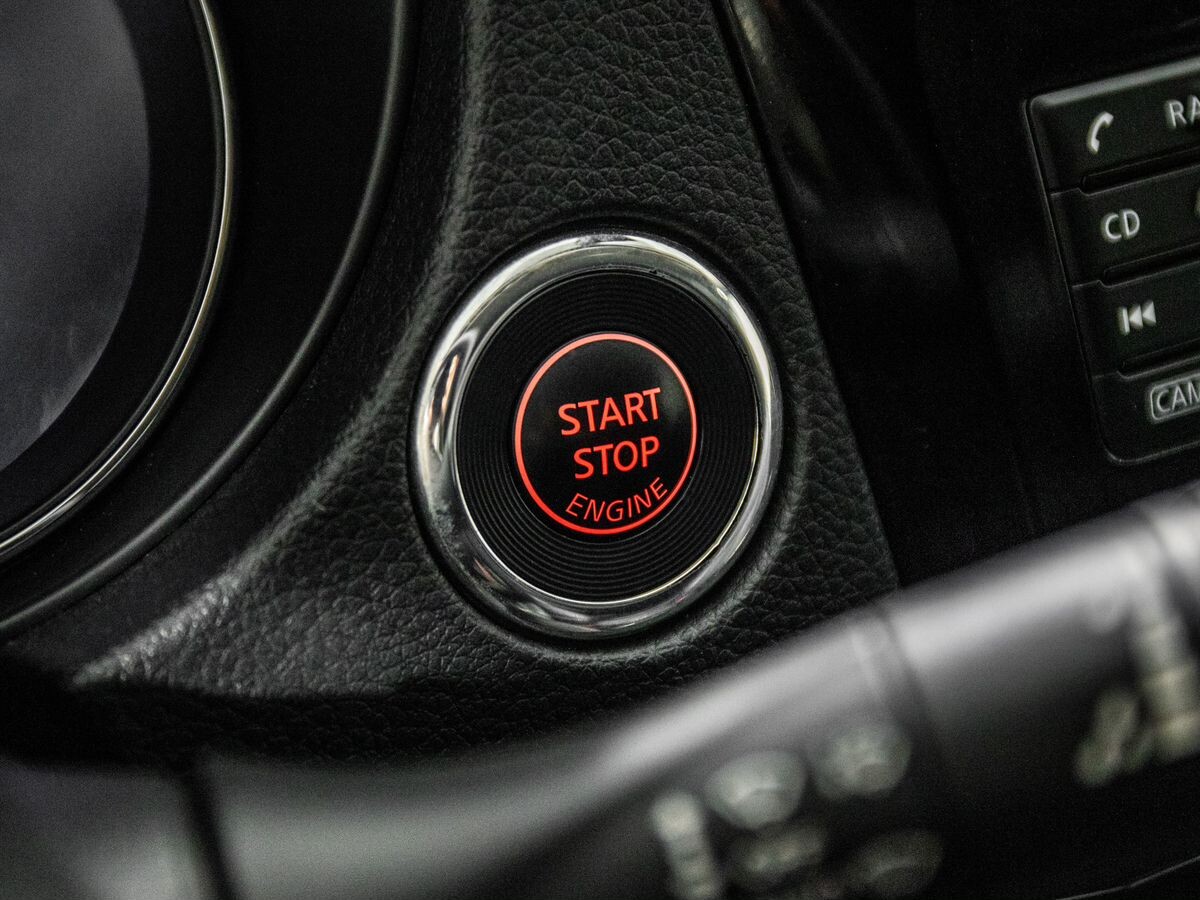 Nissan X-Trail 2017 - фото автомобиля