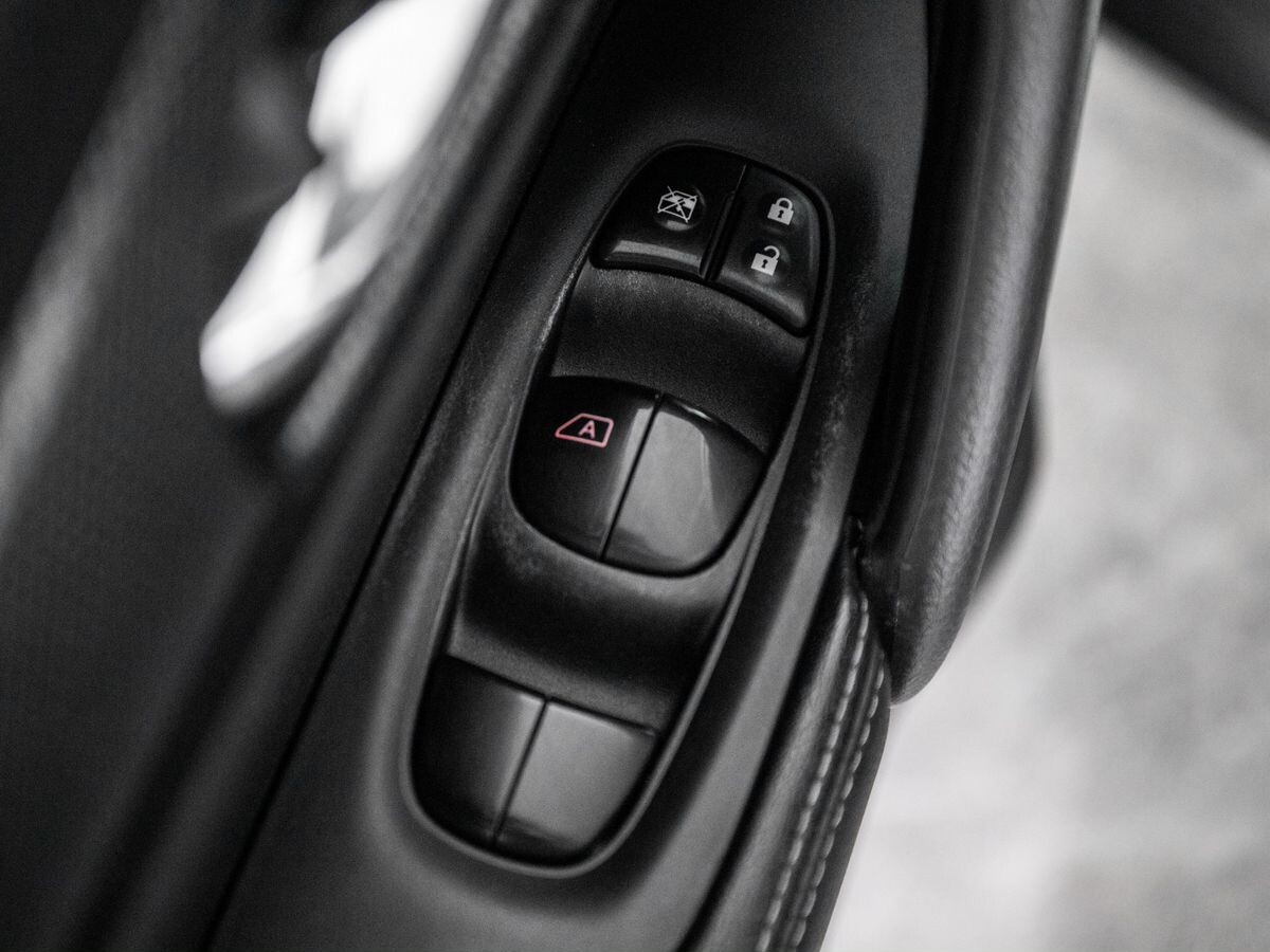 Nissan X-Trail 2017 - фото автомобиля