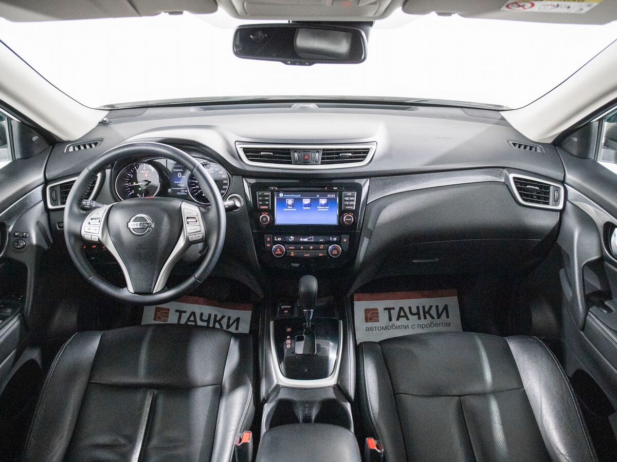 Nissan X-Trail 2017 - фото автомобиля