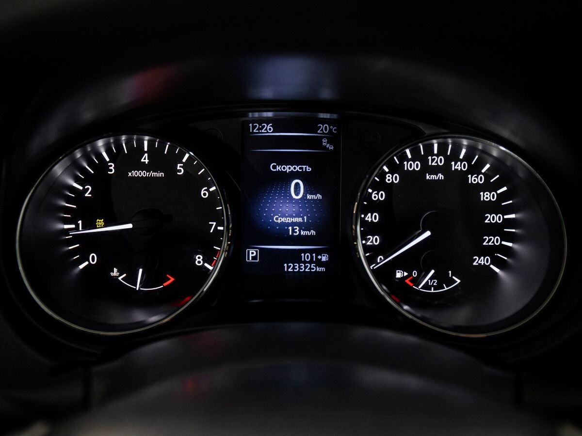 Nissan X-Trail 2017 - фото автомобиля