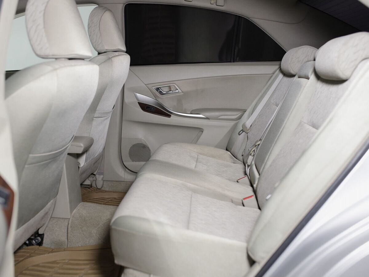 Toyota Allion 2012 - фото автомобиля