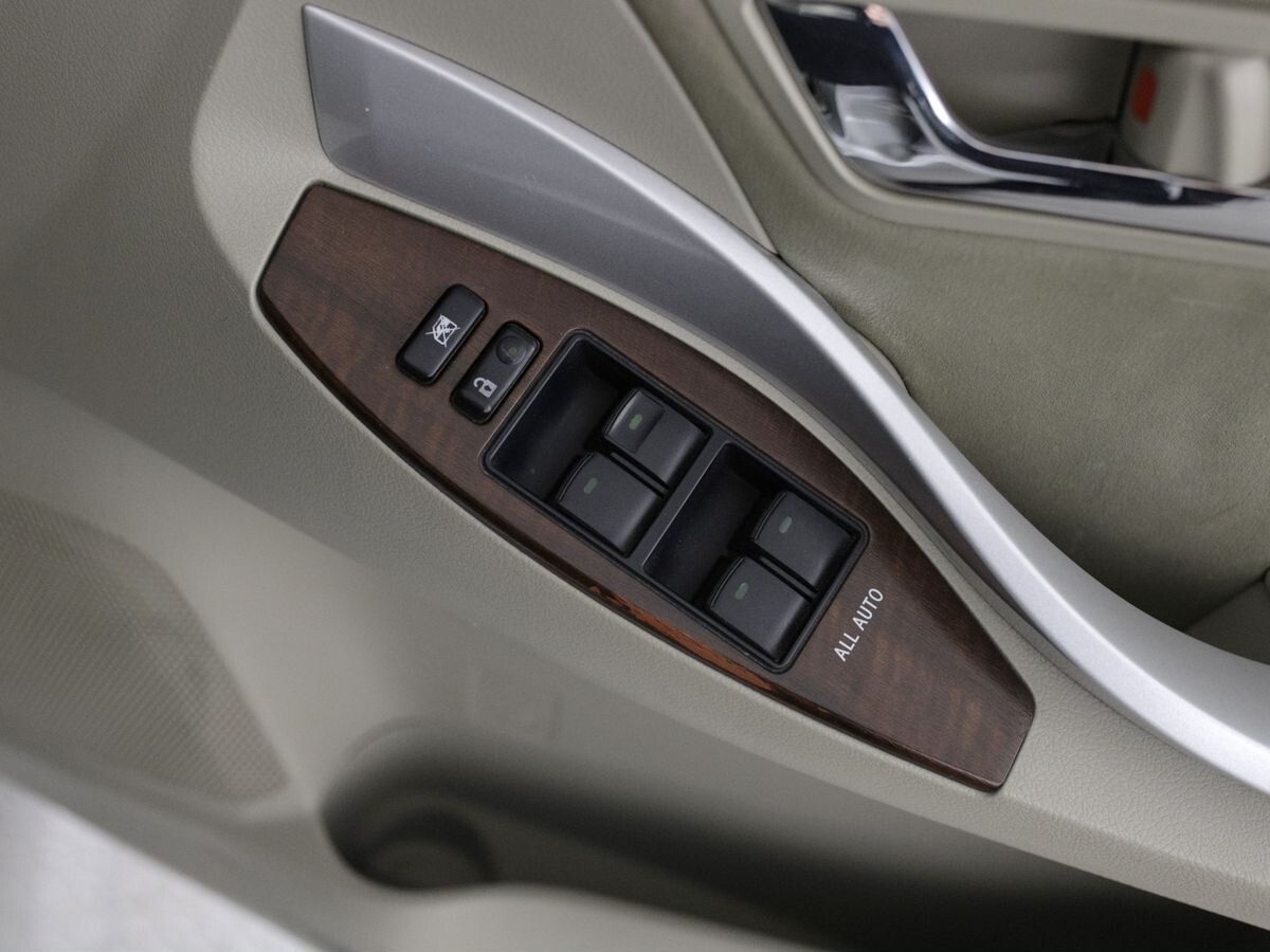 Toyota Allion 2012 - фото автомобиля