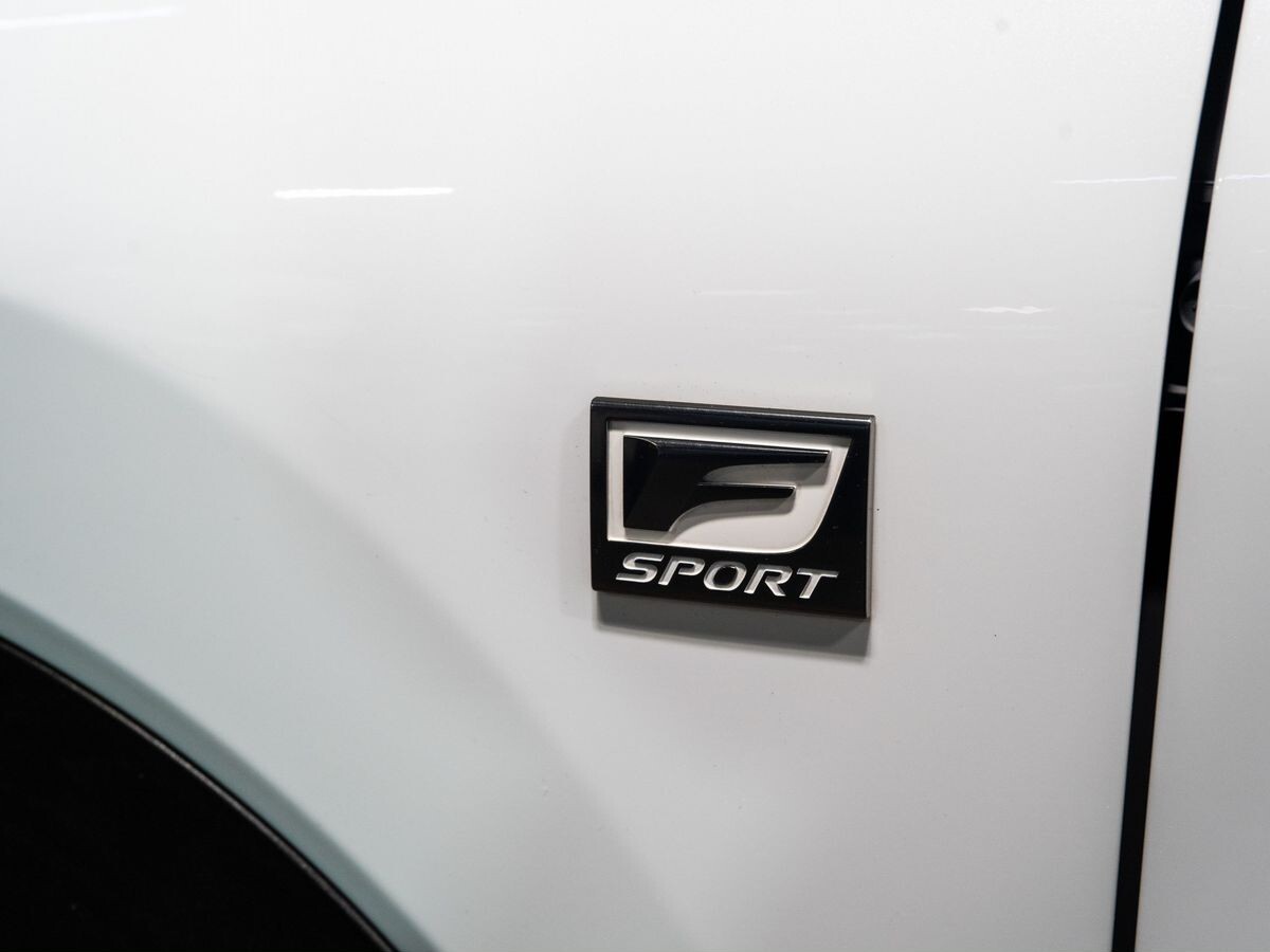 Lexus NX 2018 - фото автомобиля