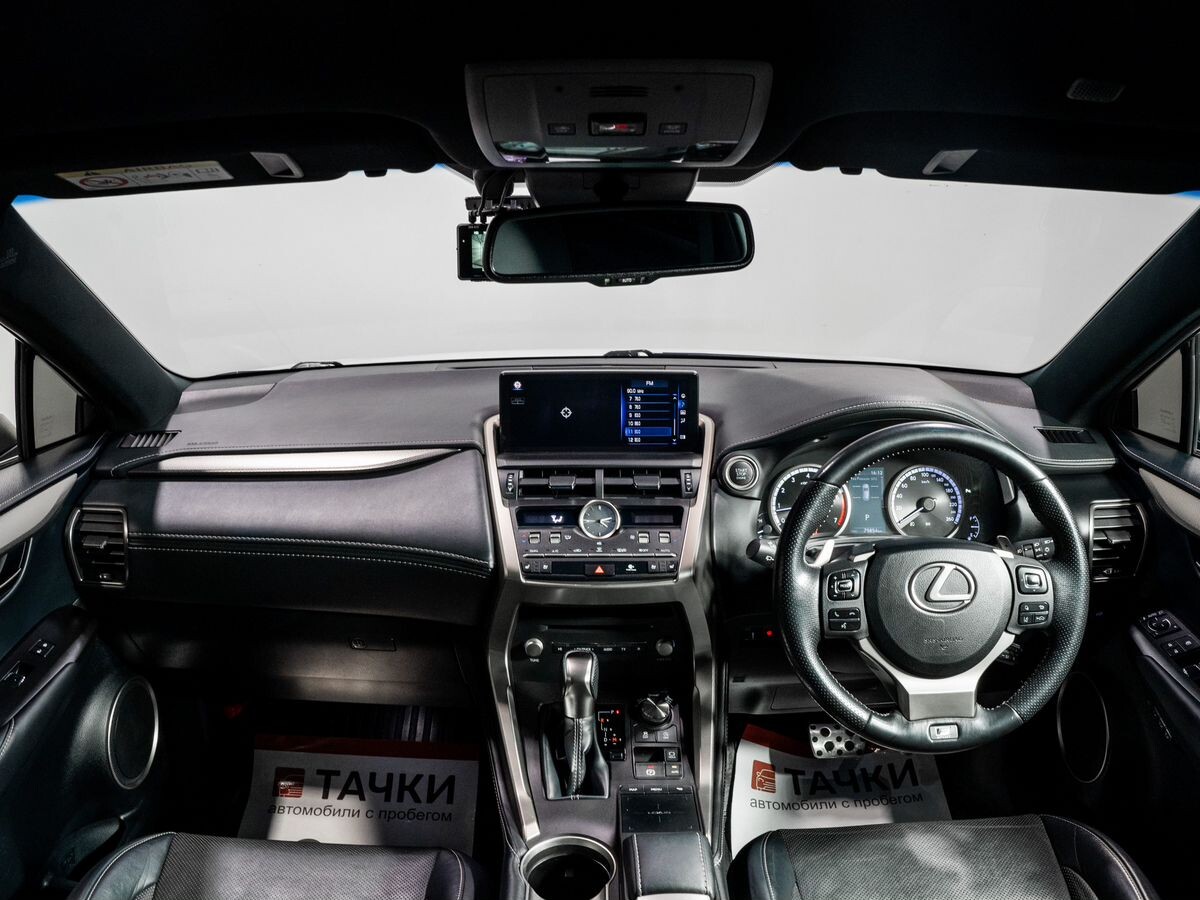 Lexus NX 2018 - фото автомобиля