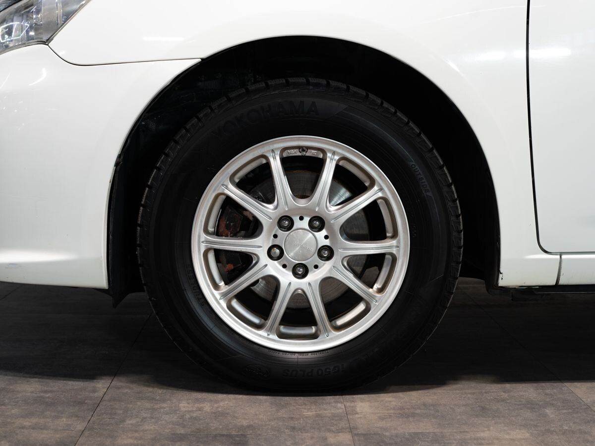 Toyota Allion 2012 - фото автомобиля