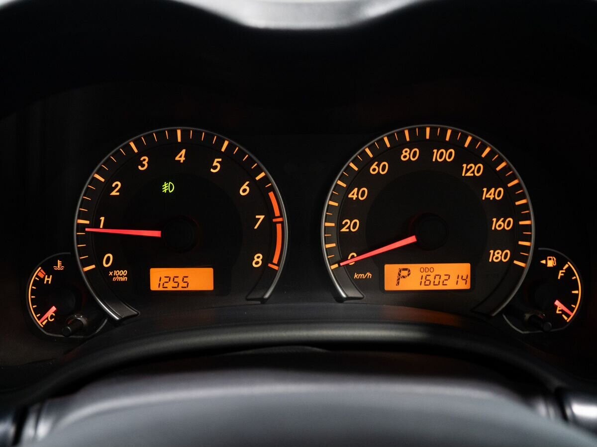 Toyota Corolla 2011 - фото автомобиля