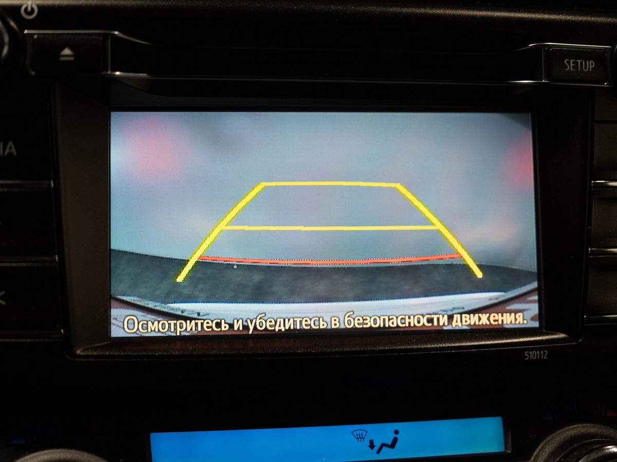 Toyota RAV4 2016 - фото автомобиля