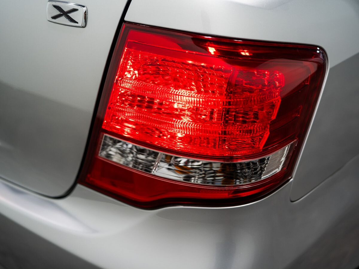 Toyota Corolla 2012 - фото автомобиля