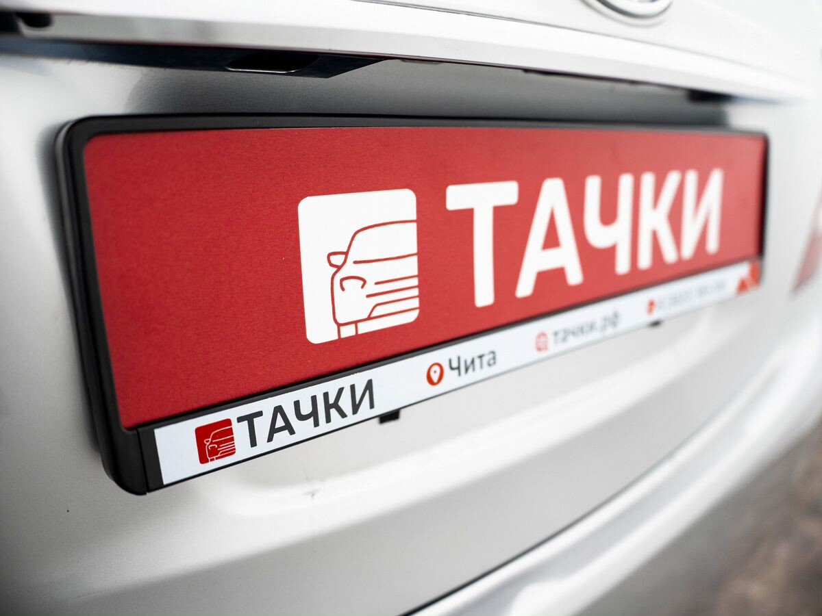 Toyota Corolla 2012 - фото автомобиля