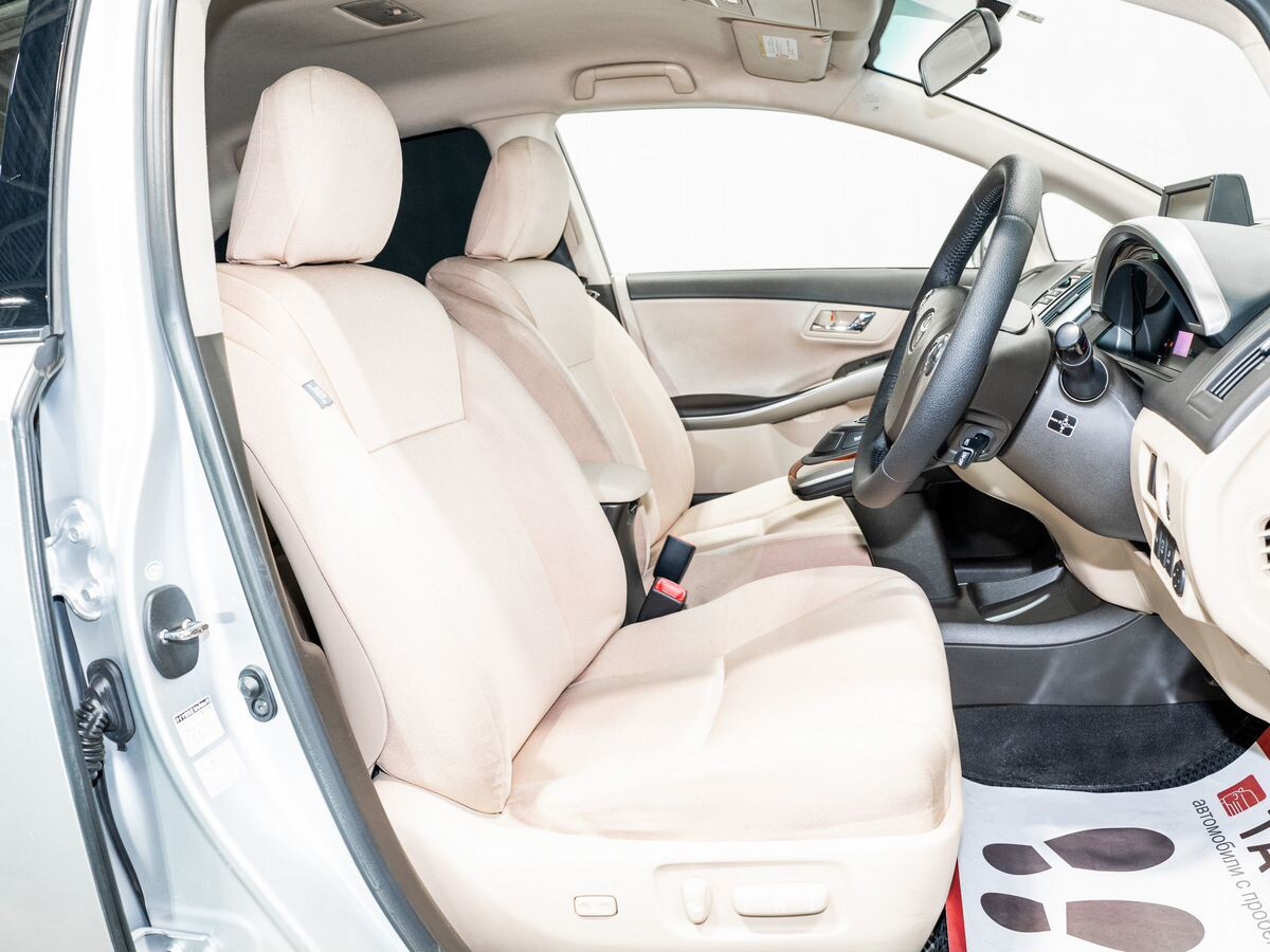 Toyota Sai 2012 - фото автомобиля