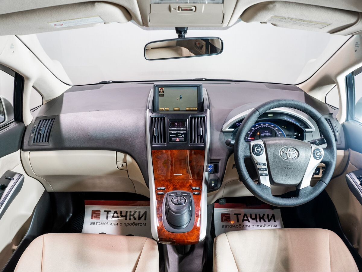 Toyota Sai 2012 - фото автомобиля