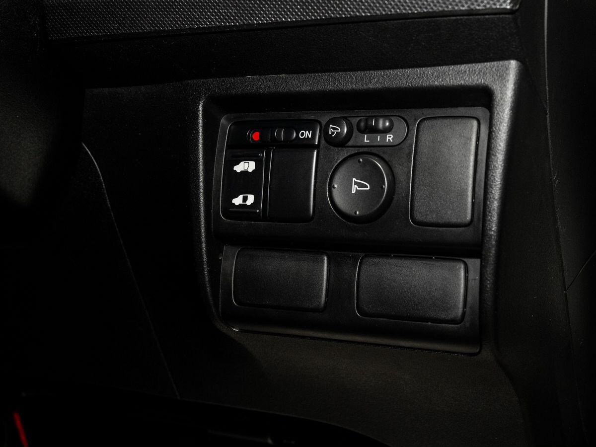 Honda Freed 2009 - фото автомобиля