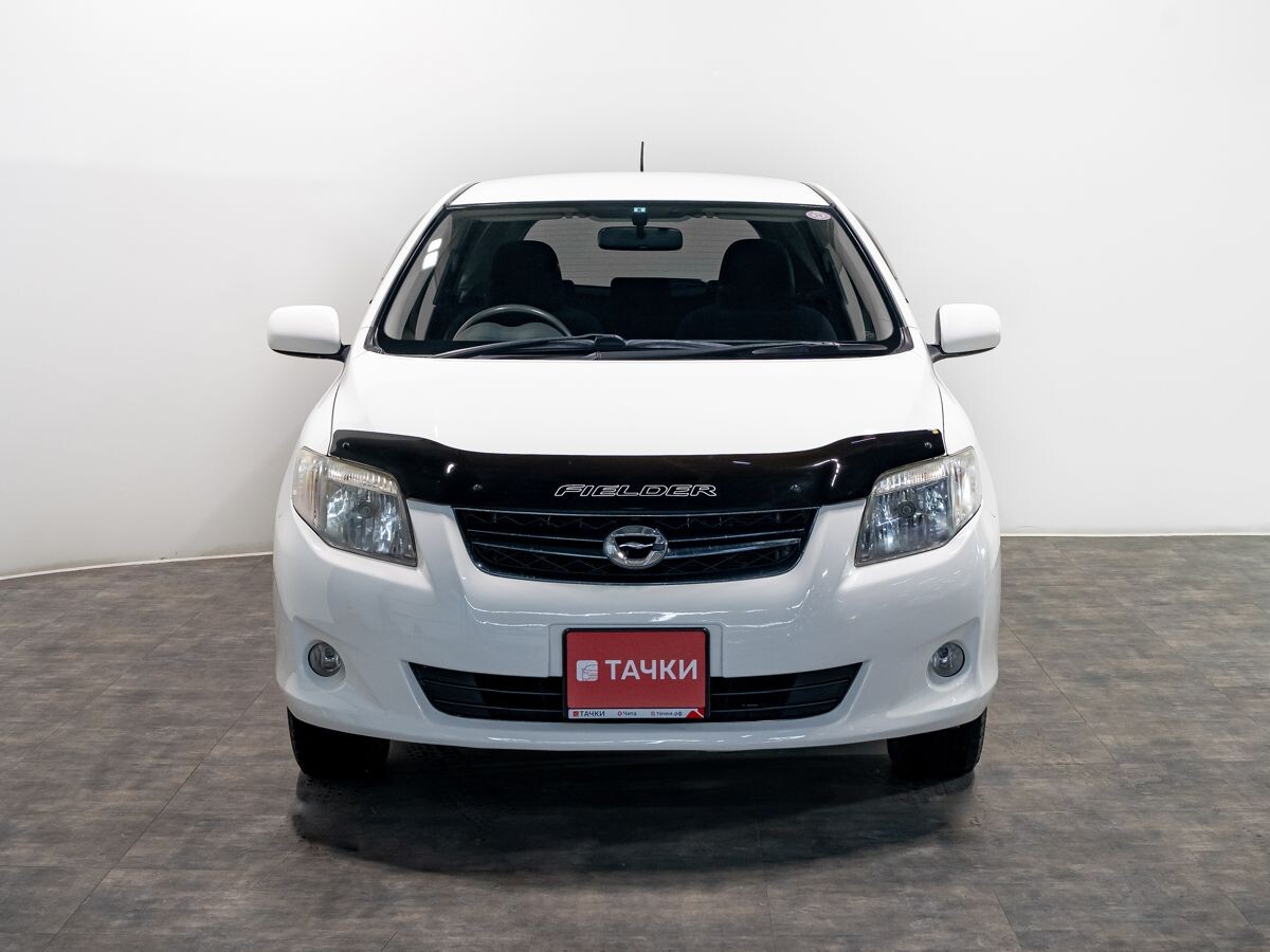 Toyota Corolla 2011 - фото автомобиля