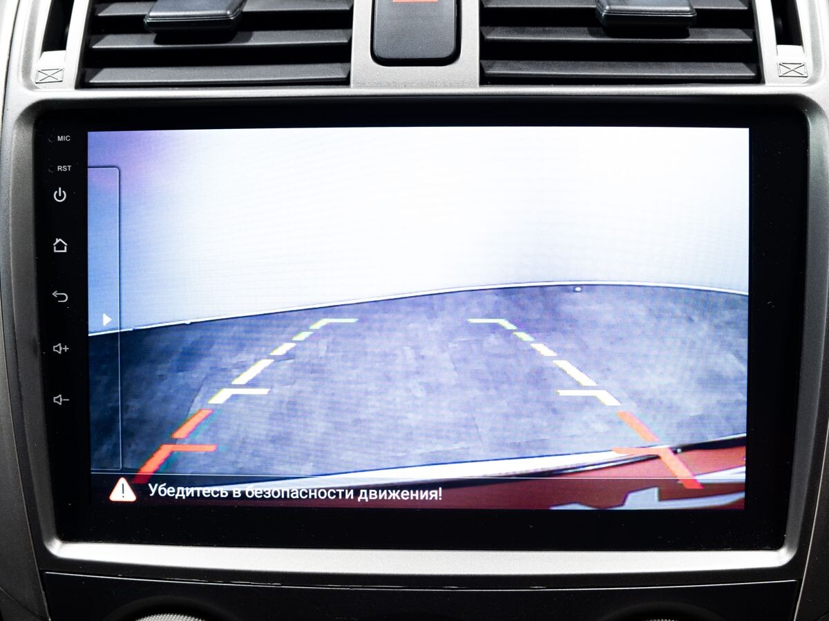 Toyota Corolla 2011 - фото автомобиля