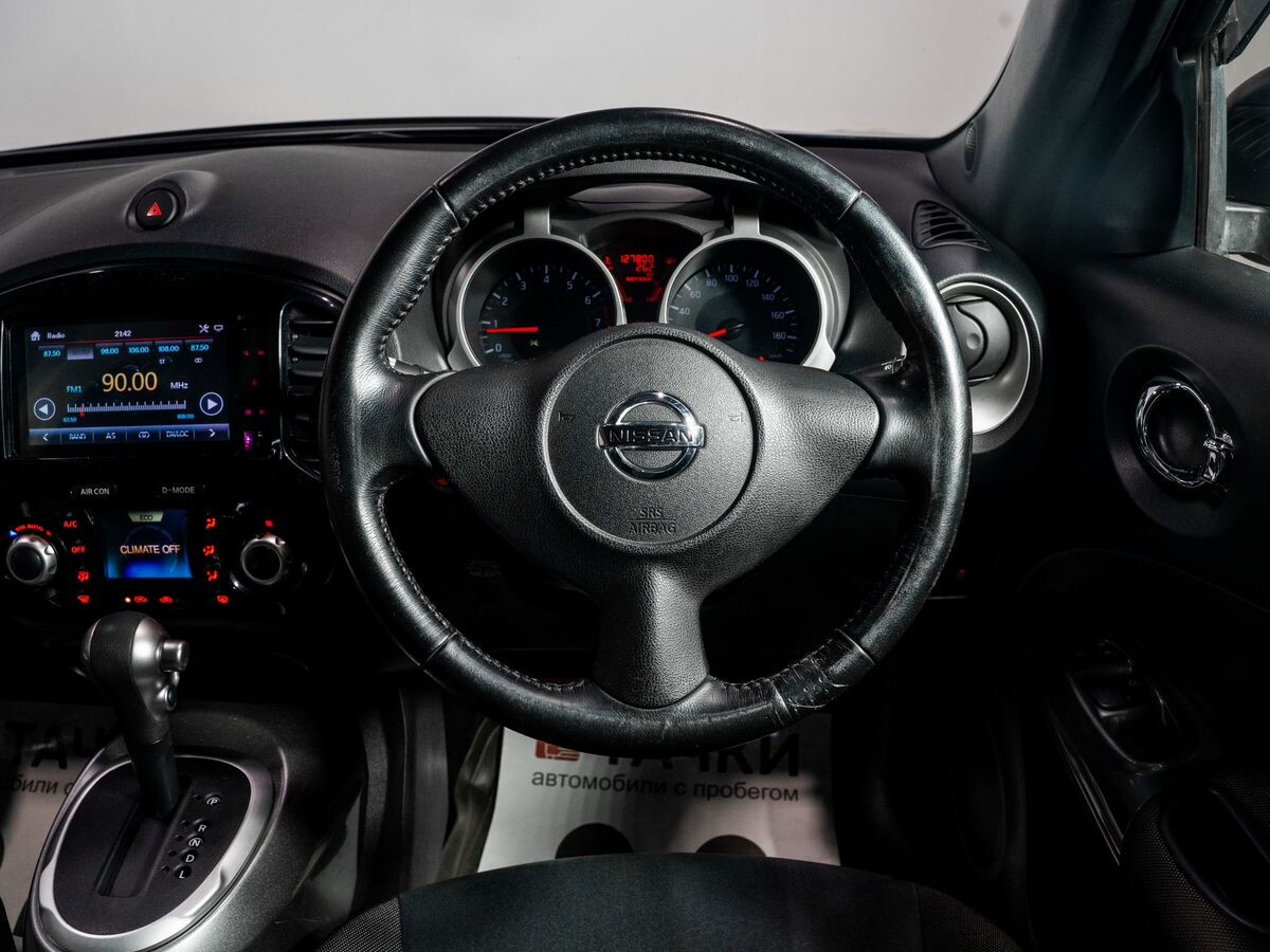Nissan Juke 2015 - фото автомобиля