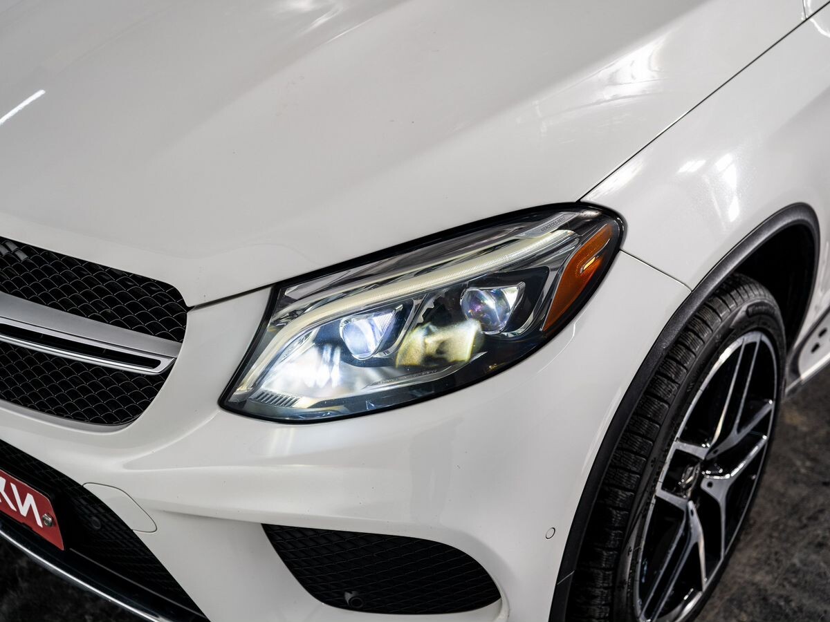 Mercedes-Benz GLE Coupe 2017 - фото автомобиля