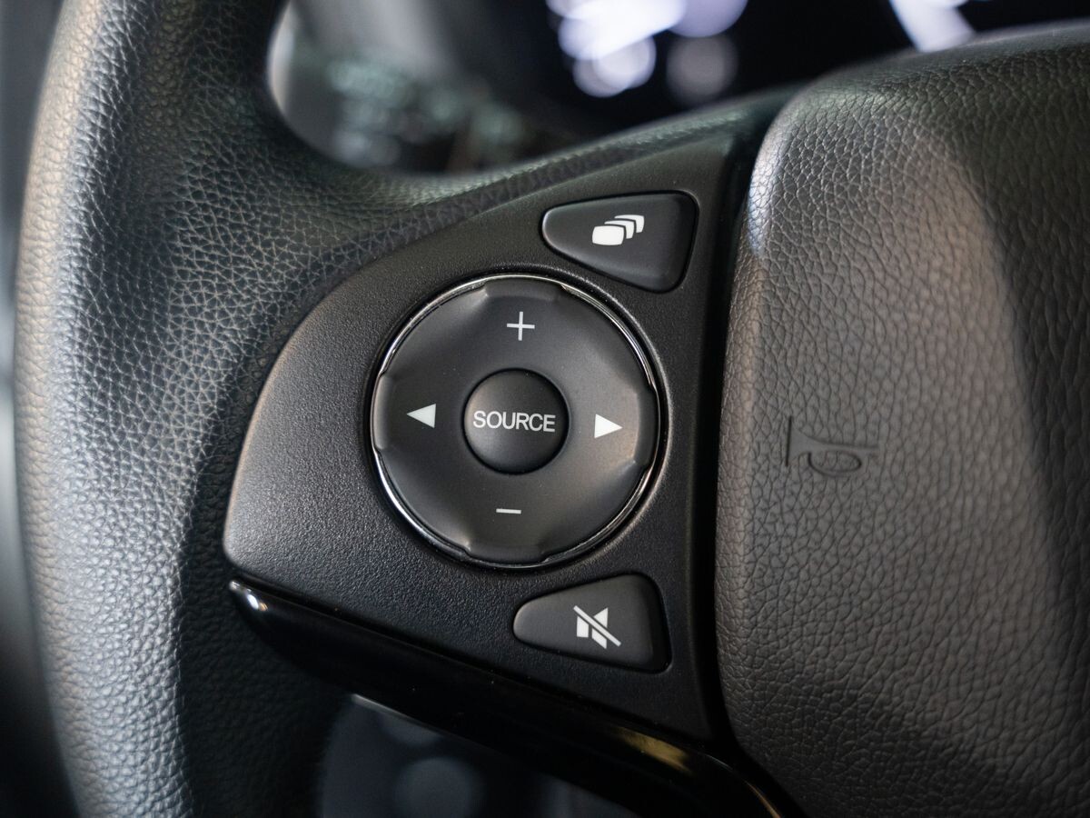 Honda Vezel 2021 - фото автомобиля