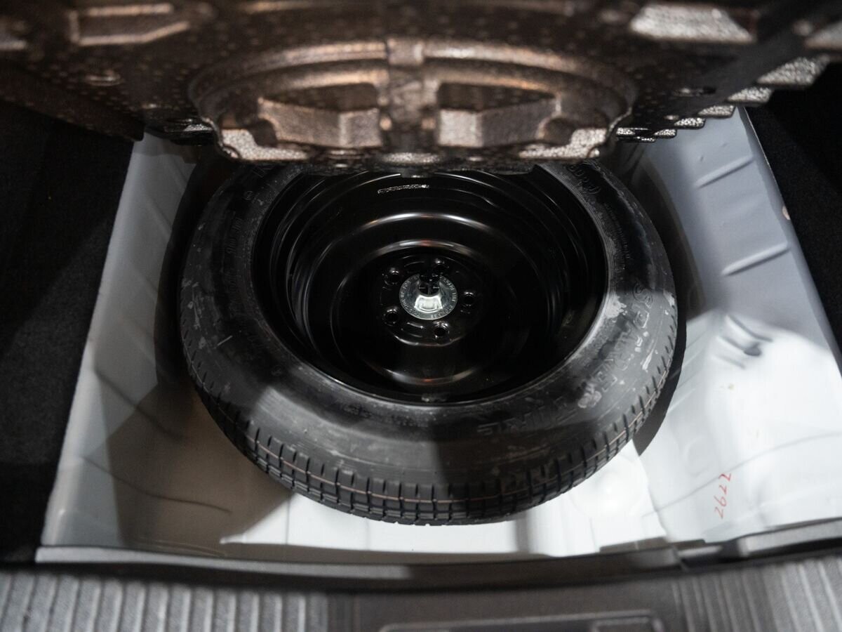 Honda Vezel 2021 - фото автомобиля