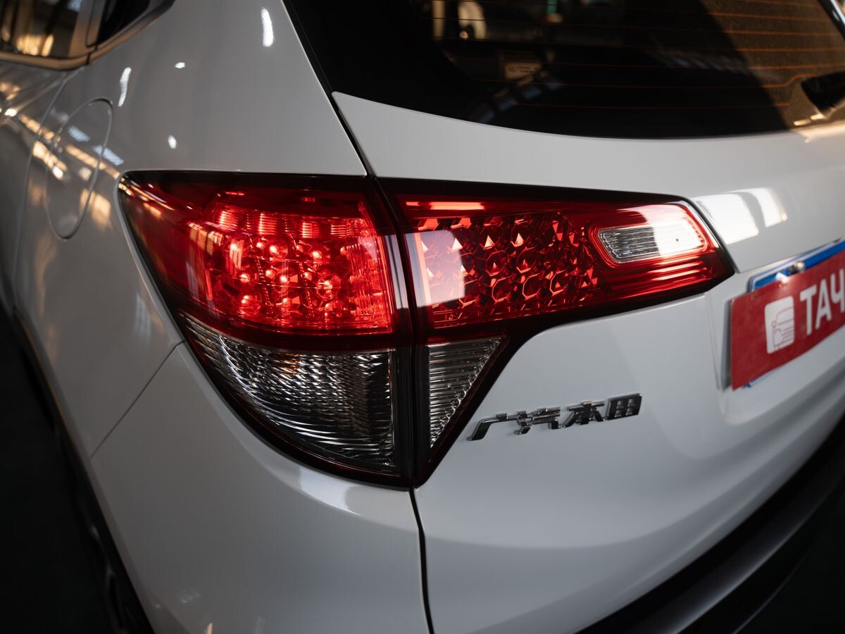 Honda Vezel 2021 - фото автомобиля